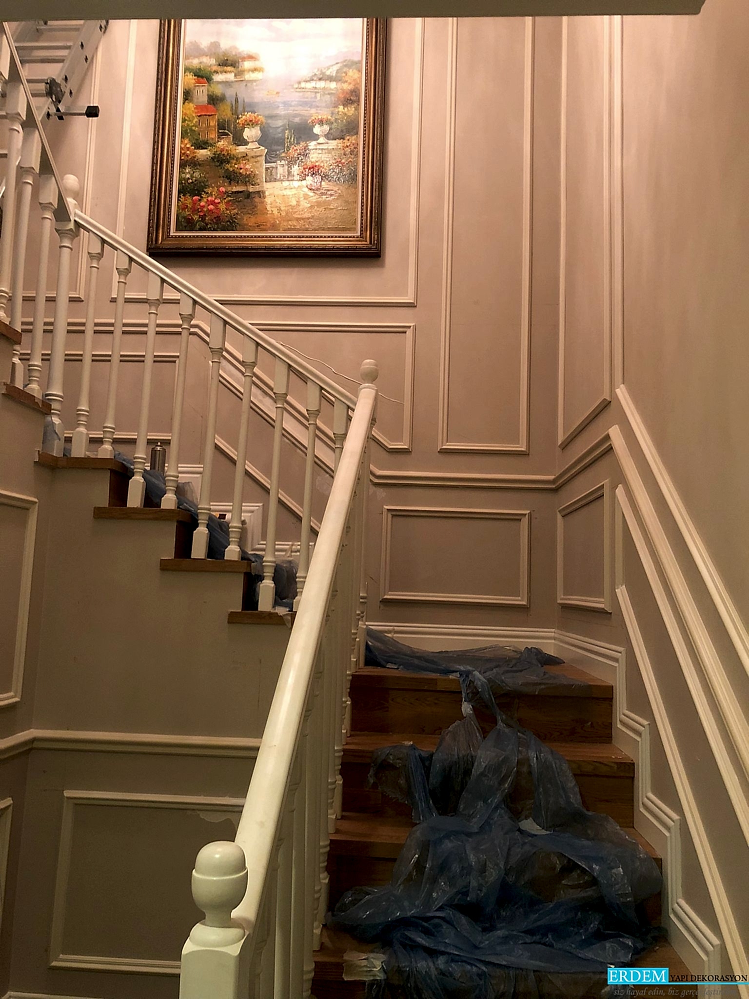 Merdiven Poli�retan Duvar ��ta Uygulamas�