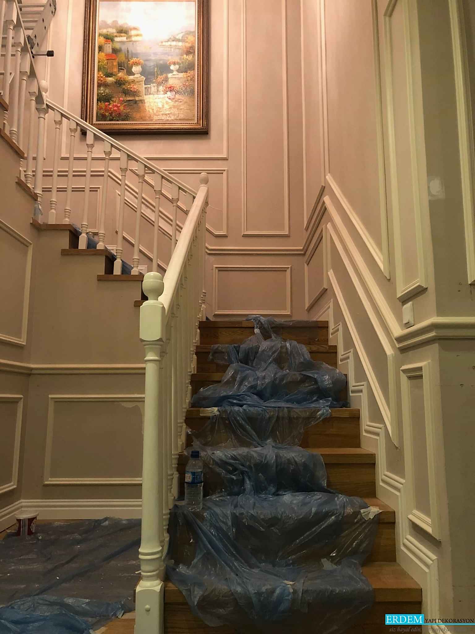 Merdiven Poli�retan Duvar ��ta Uygulamas�