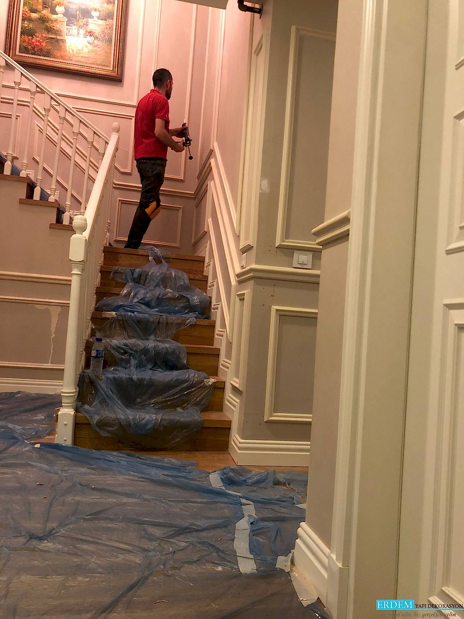 Merdiven Poli�retan Duvar ��ta Uygulamas�