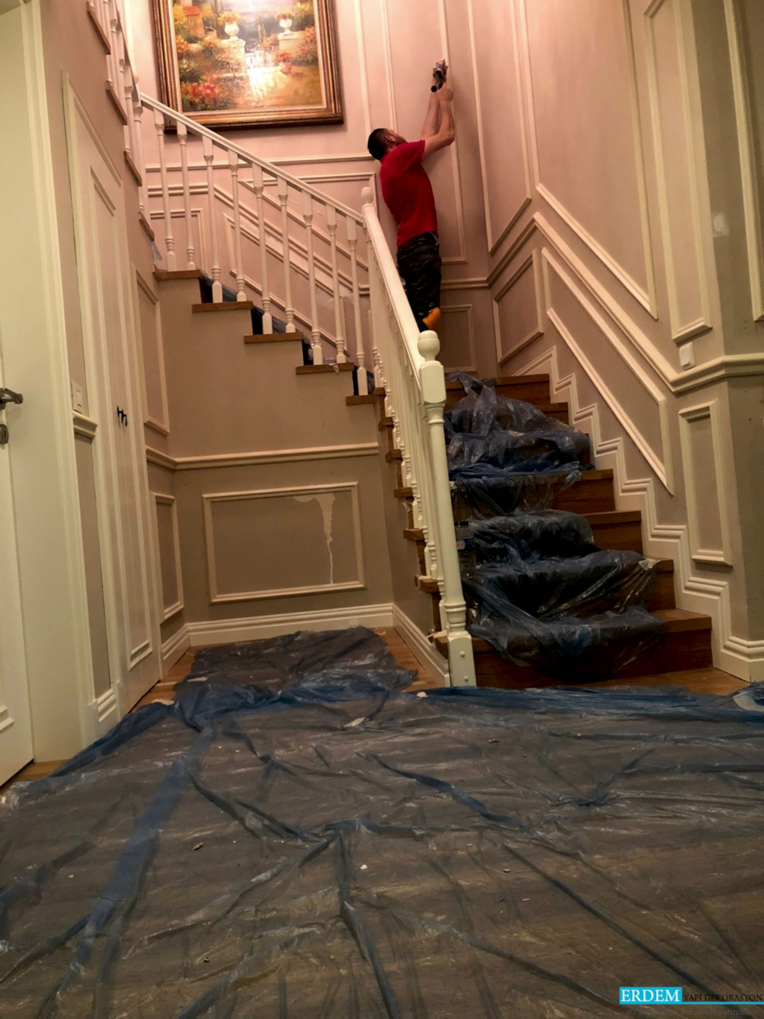 Merdiven Poli�retan Duvar ��ta Uygulamas�