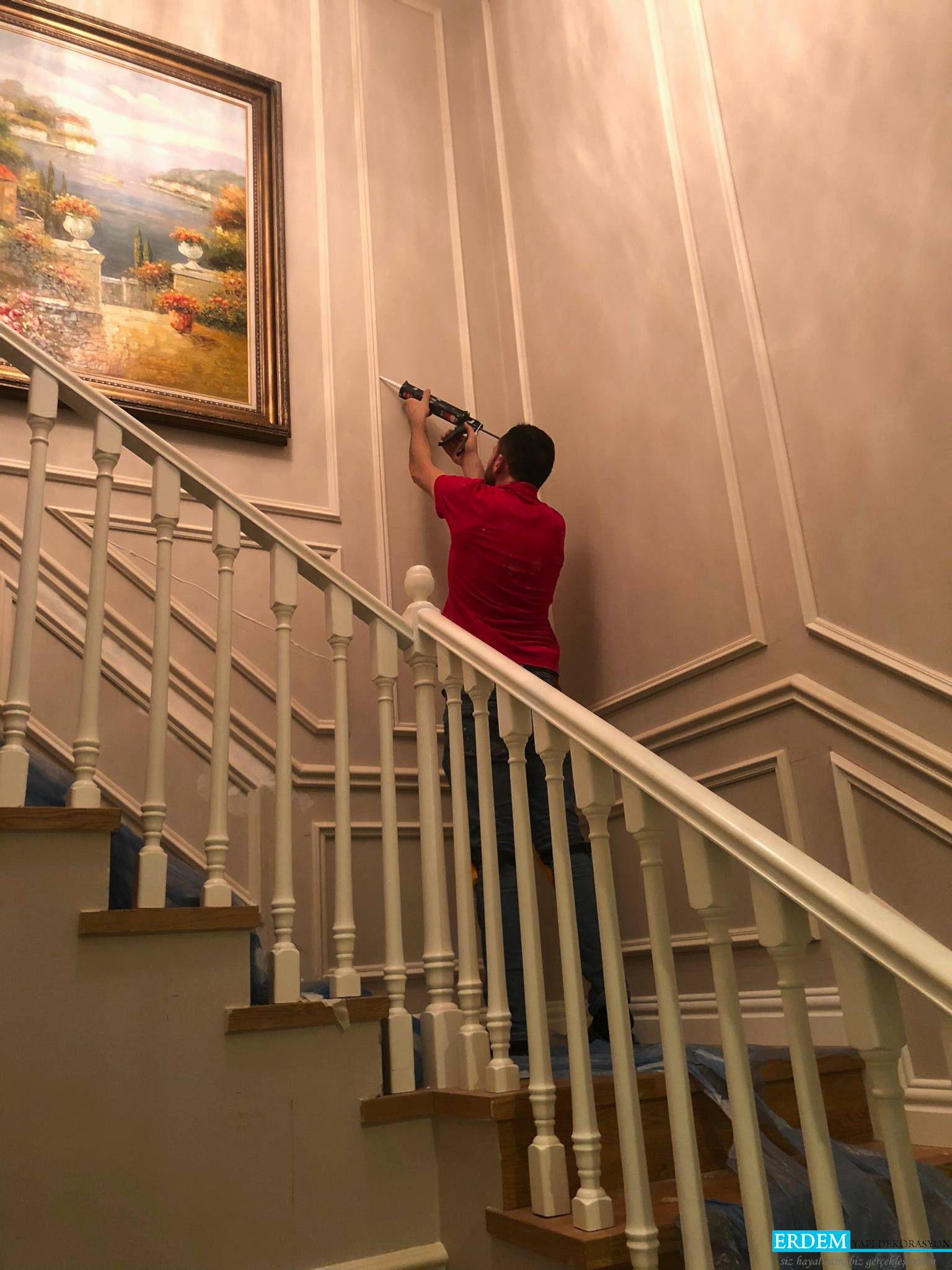 Merdiven Poli�retan Duvar ��ta Uygulamas�