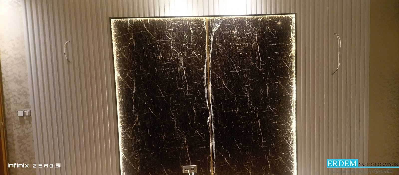 Ah�ap Lambiri Duvar ��talama Bah�e�ehir