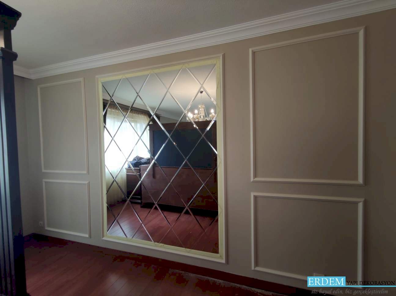 Antrasit Renk Salon Duvar ��tas� Uygulamas�