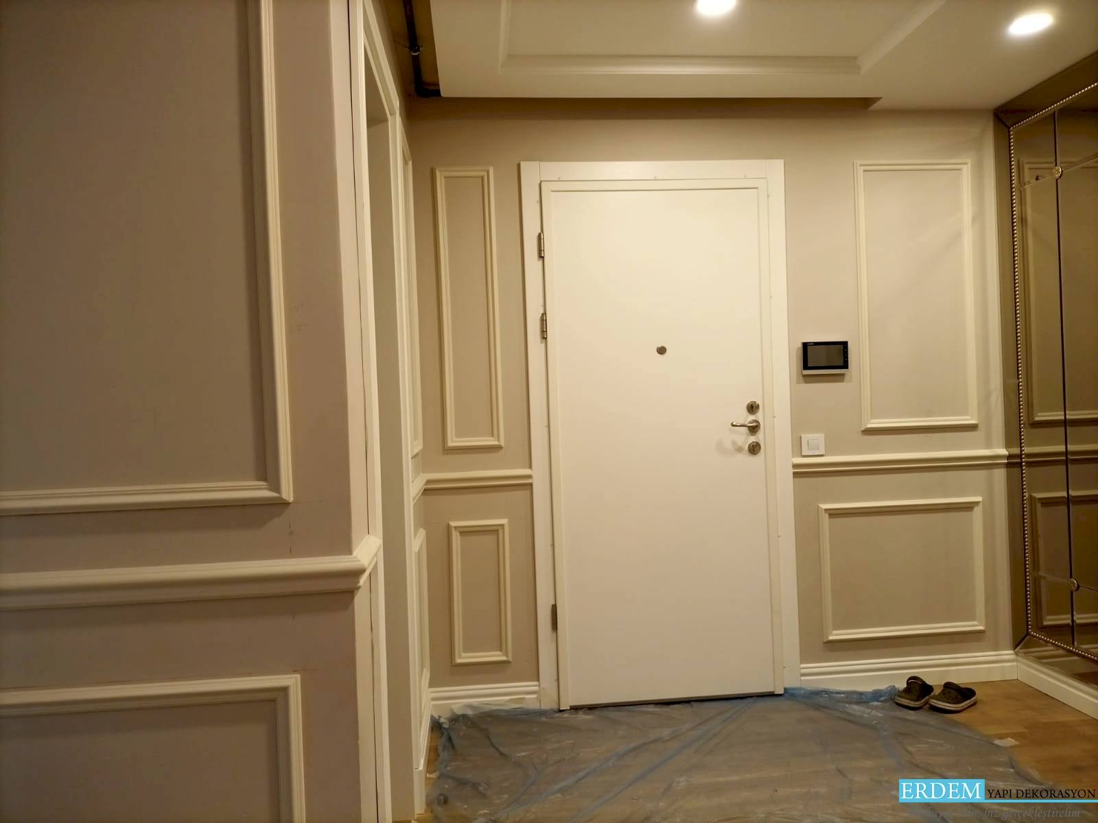 �sk�dar Koridor Merdiven kenarlar� duvar ��tas�