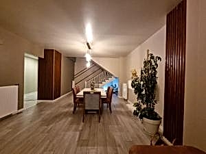 Dekoratif ah�ap duvar ��talar� uygulama