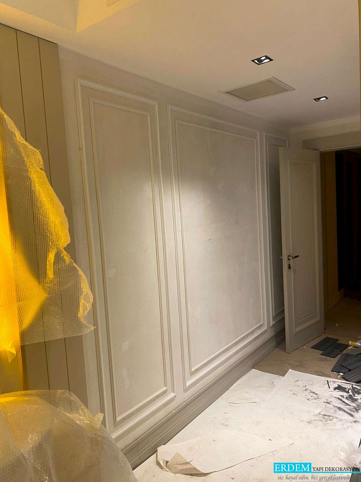 Yatak odas� duvar ��ta panel uygulamas�